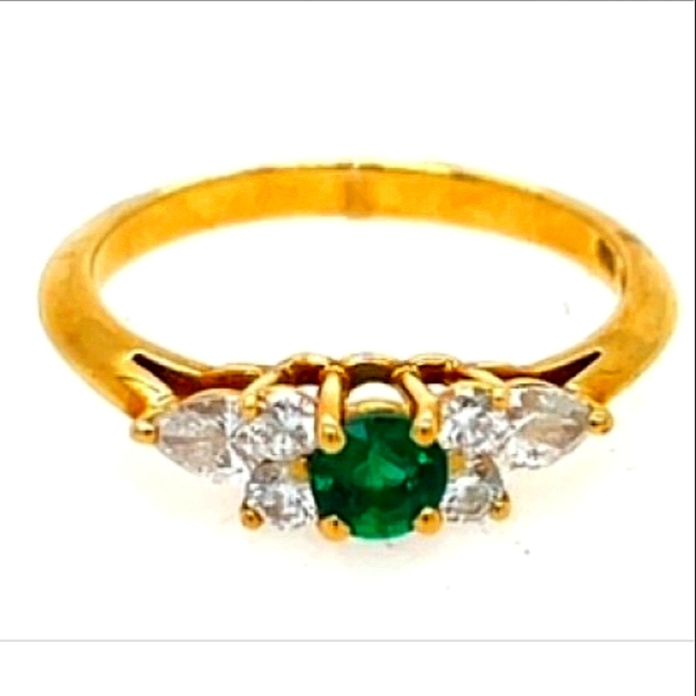 SOLD ON MEMO 18K Tiffany&Co. Stunning Emerald Diamond Exquisite Engagement Ring - Picture 2 of 7